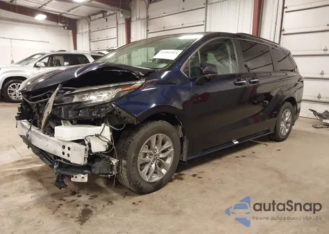 2022 Toyota Sienna Xle z USA, uszkodzony, nr VIN 5TDJRKECXNS097608